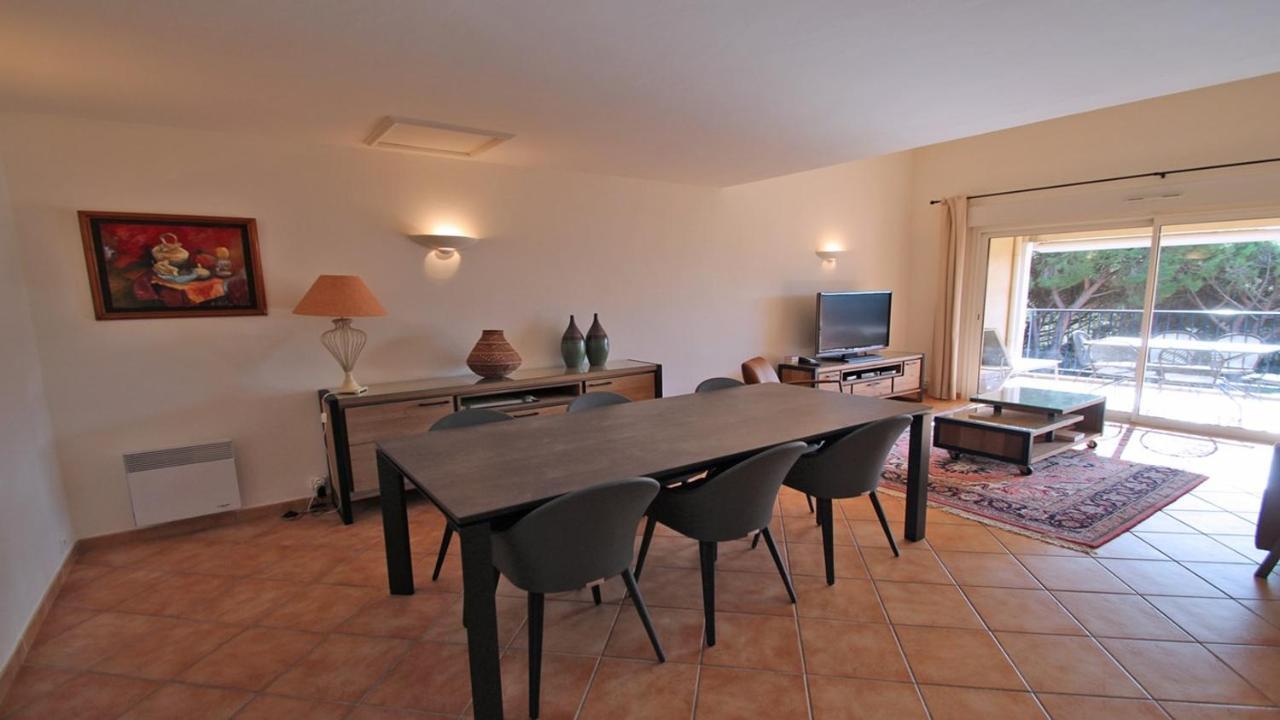 Sainte-Maxime - 3 Bedroom Apartment, Air Conditioned, Outdoor Terrace, Swimming Pool ภายนอก รูปภาพ